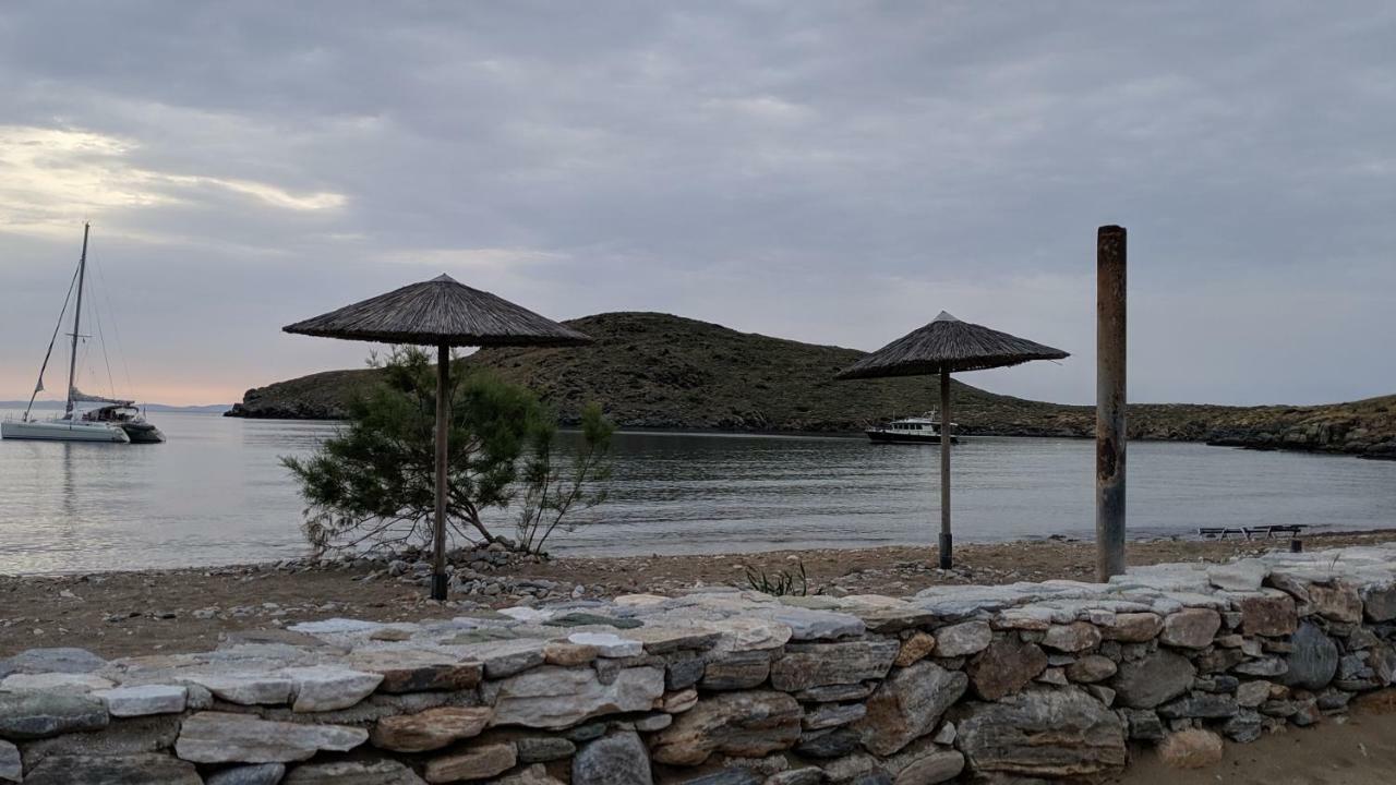 Tramonto Nel Delfini Leilighet Kini Eksteriør bilde